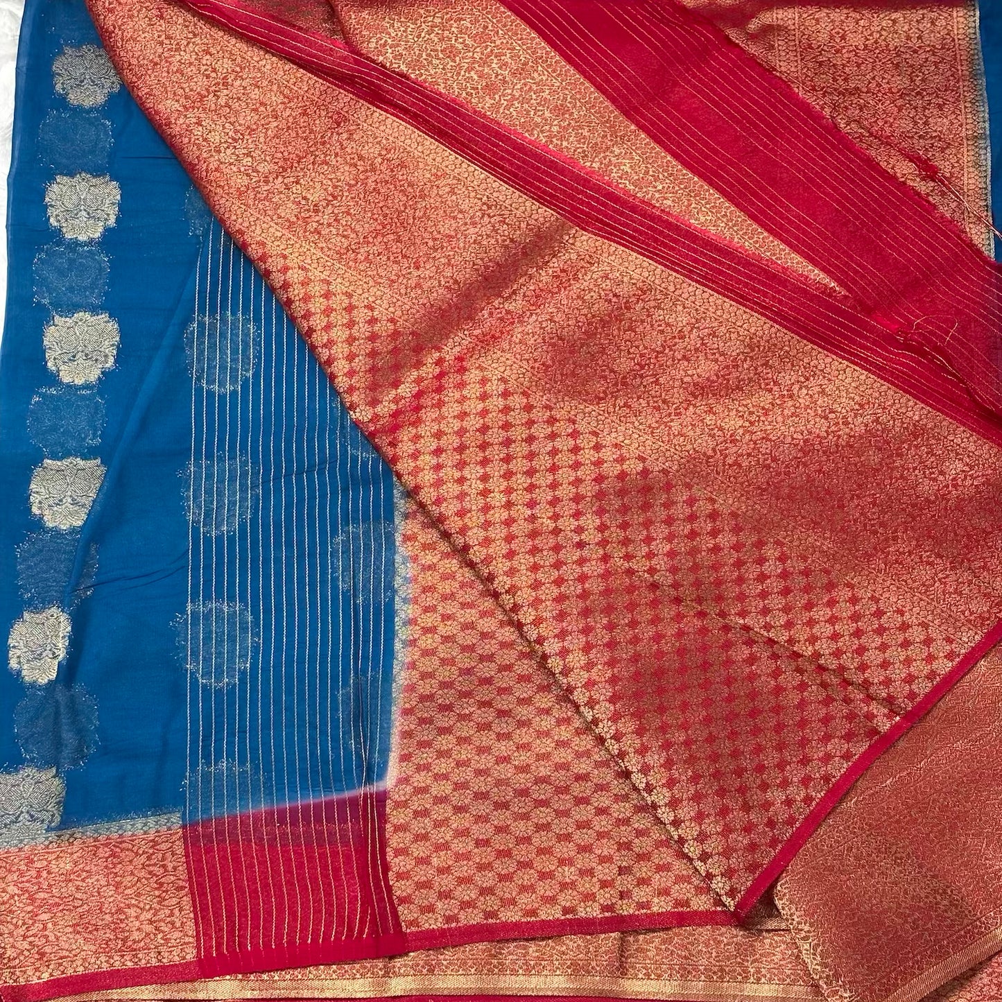 Blue n Pink big butta soft chiffon saree