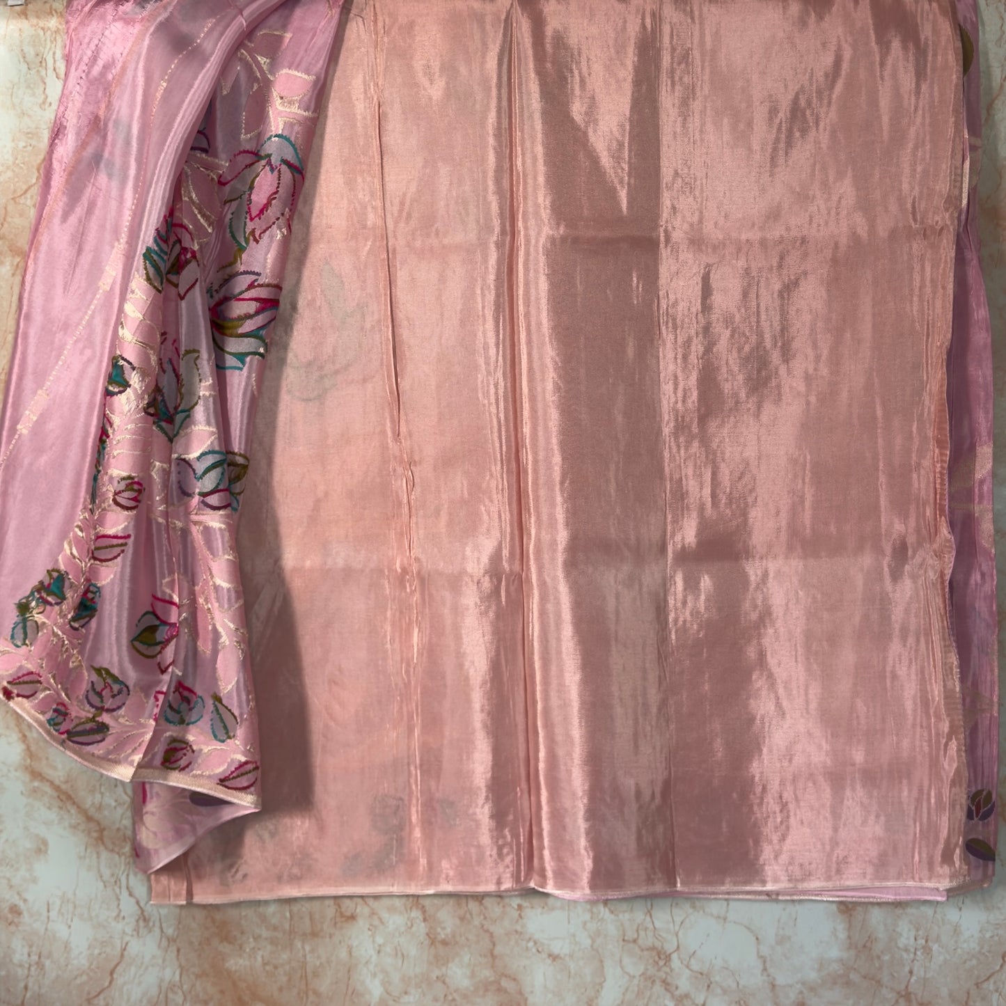 Pastel pink leaves and floral design Crape Saree