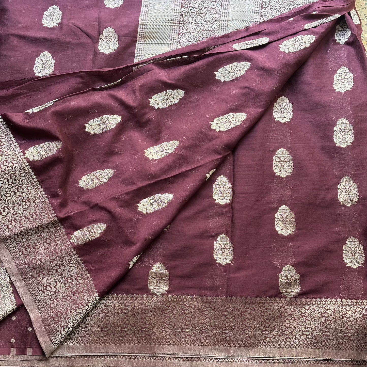 Brown big butta designer soft crepe silk