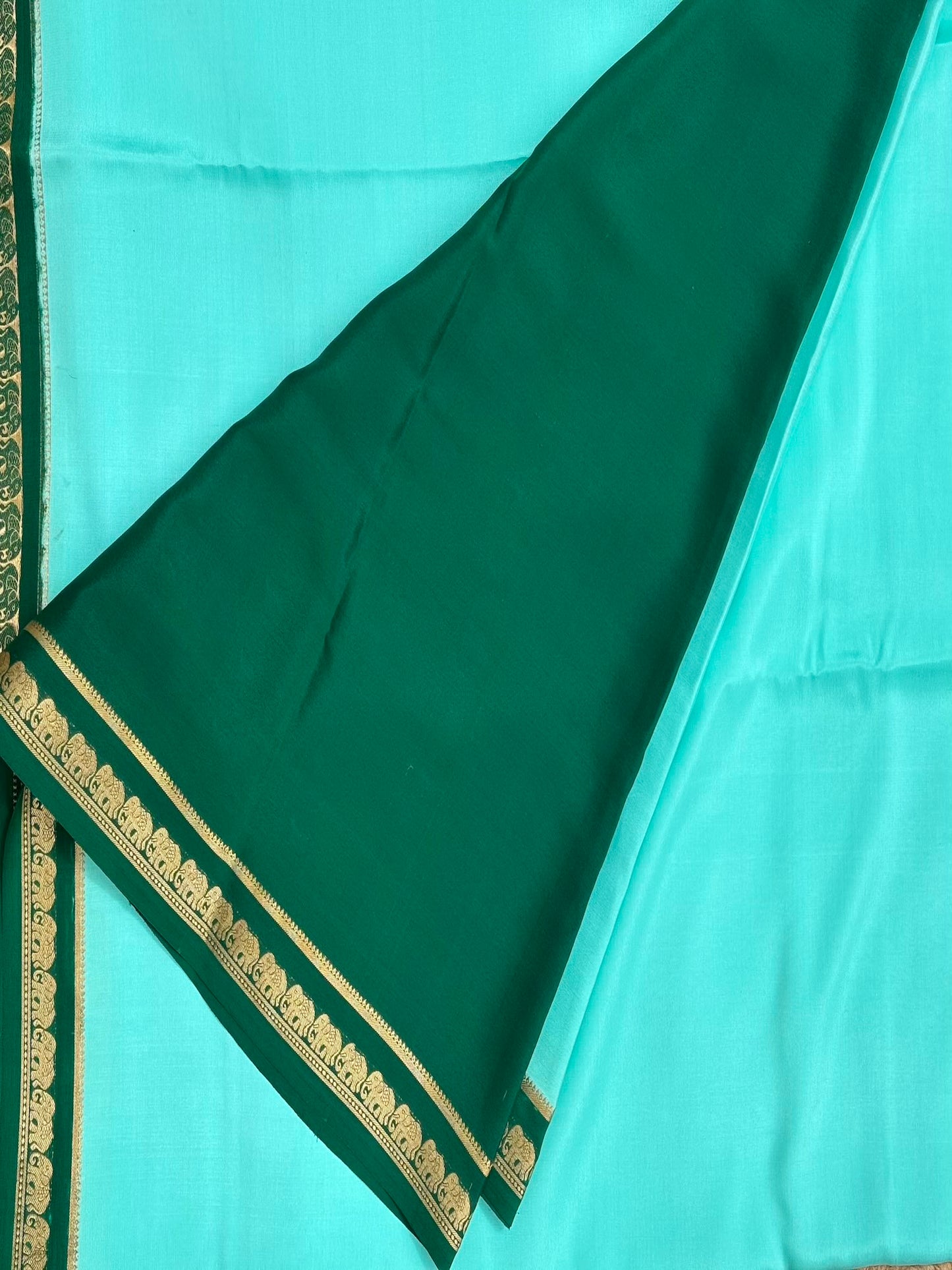 Sea Green n Dark Green Mysore Crepe Silk